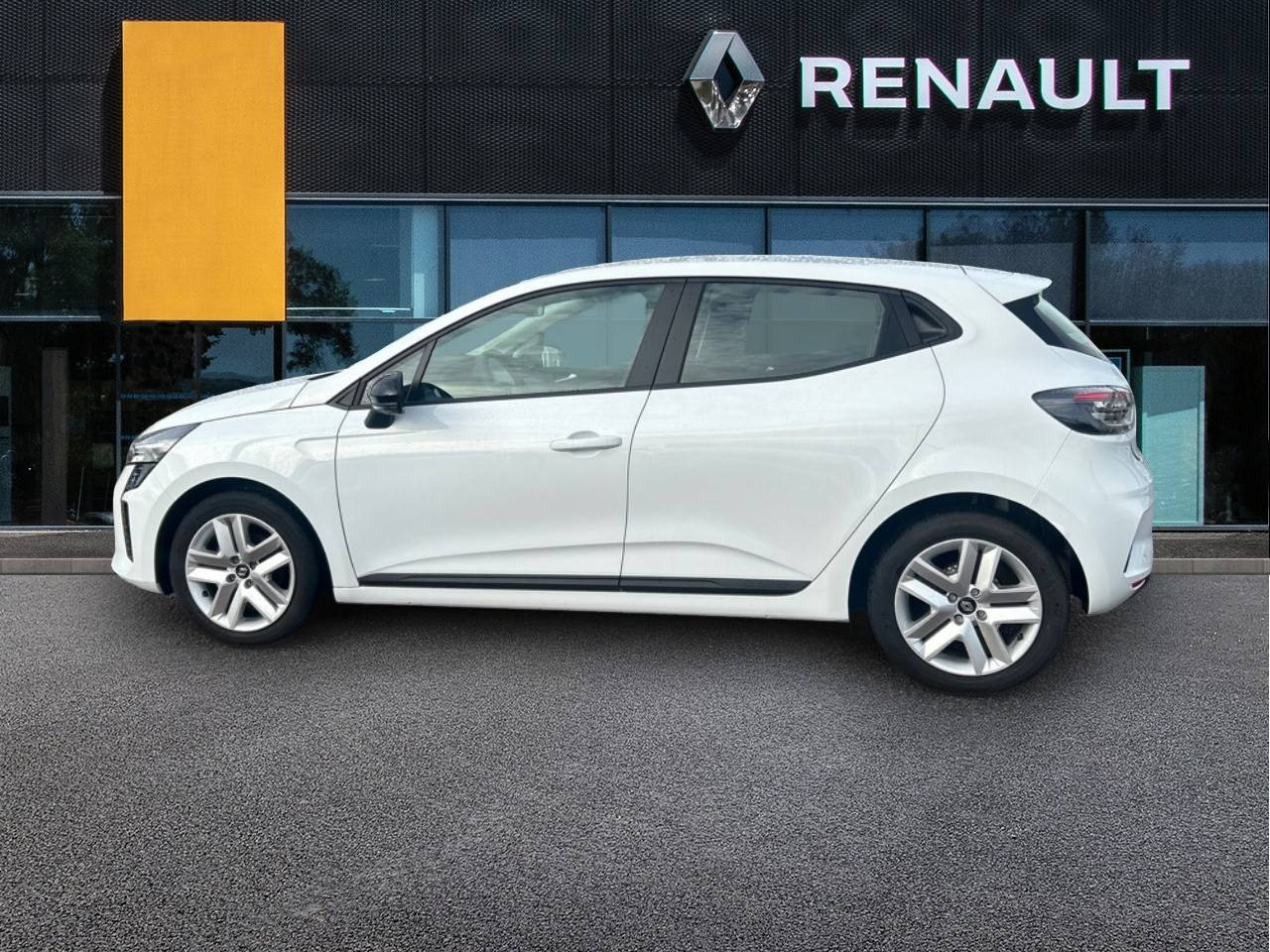 Vente en ligne Renault Clio 5 Clio SCe 65 ch GSR2 au prix de 15 990 €