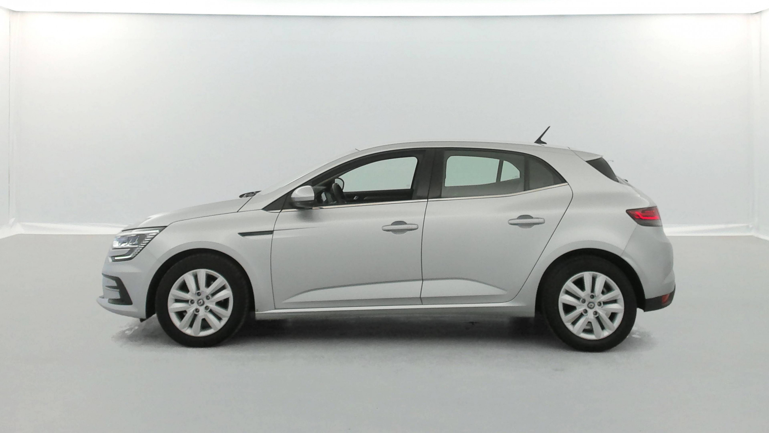 Vente en ligne Renault Megane 4 Mégane IV Berline Blue dCi 115 - 21B au prix de 16 990 €