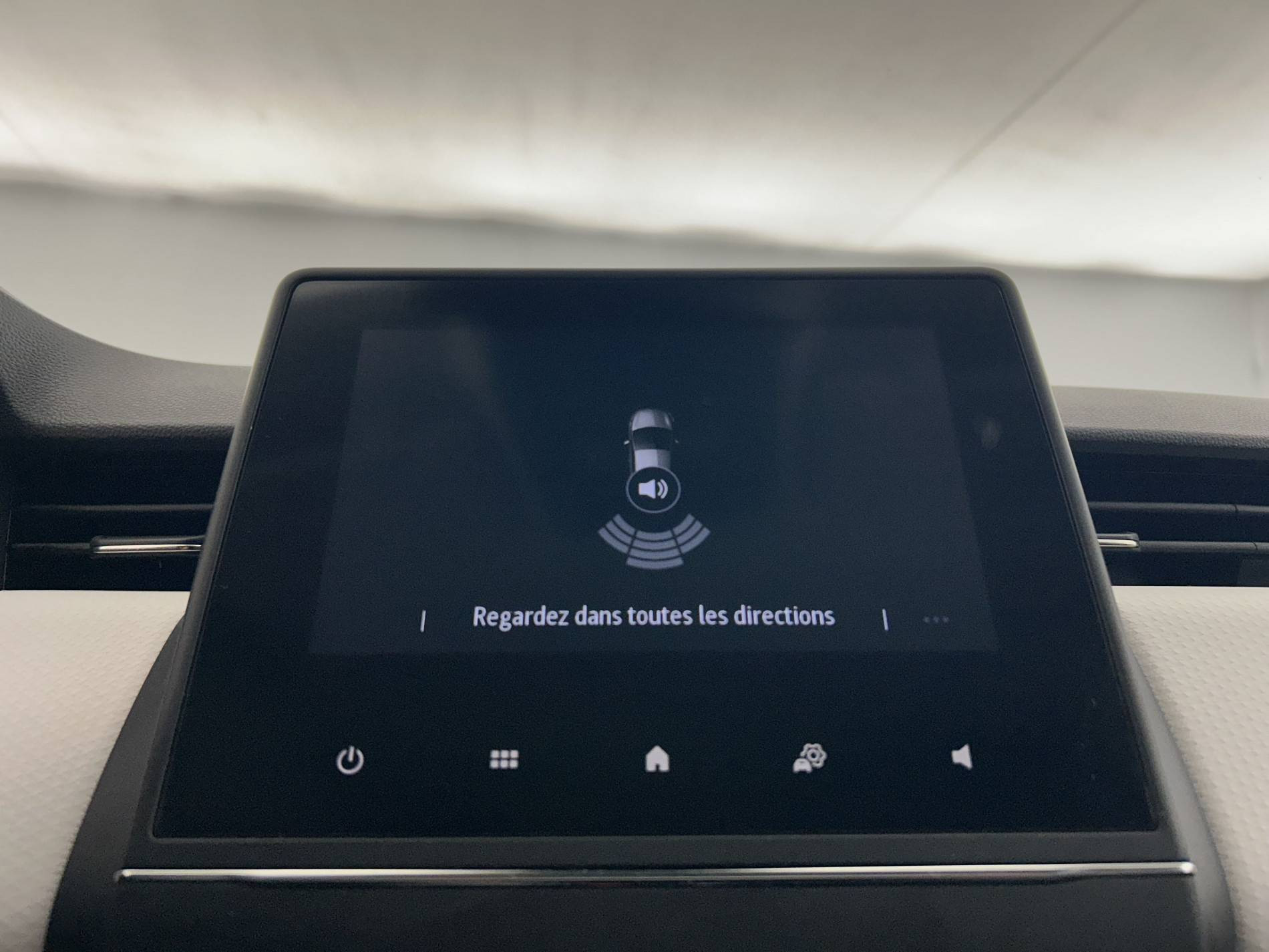 Vente en ligne Renault Clio 5 Clio TCe 90 au prix de 13 990 €