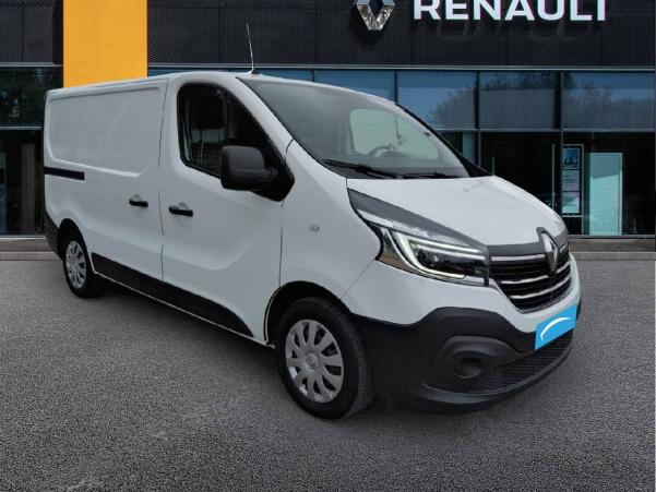 Vente en ligne Renault Trafic 3 Fourgon TRAFIC FGN L1H1 1000 KG DCI 120 au prix de 22 990 €