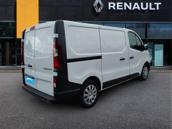 Vente en ligne Renault Trafic 3 Fourgon TRAFIC FGN L1H1 1000 KG DCI 120 au prix de 22 990 €