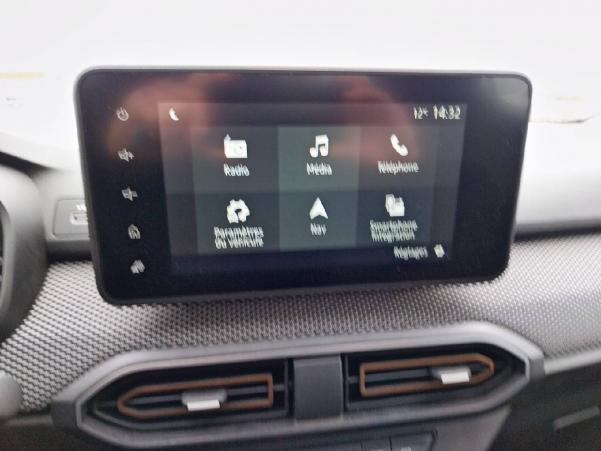Vente en ligne Dacia Sandero  ECO-G 100 au prix de 17 900 €