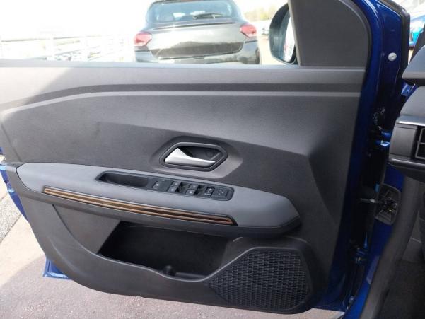 Vente en ligne Dacia Sandero  ECO-G 100 au prix de 17 990 €
