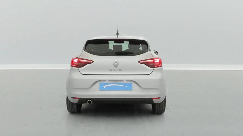 Vente en ligne Renault Clio 5 Clio TCe 90 - 21N au prix de 15 990 €