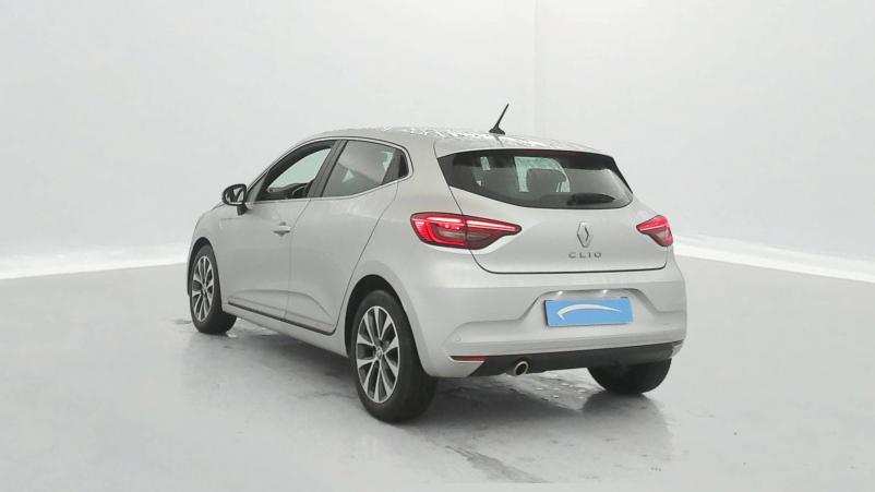 Vente en ligne Renault Clio 5 Clio TCe 90 - 21 au prix de 14 990 €