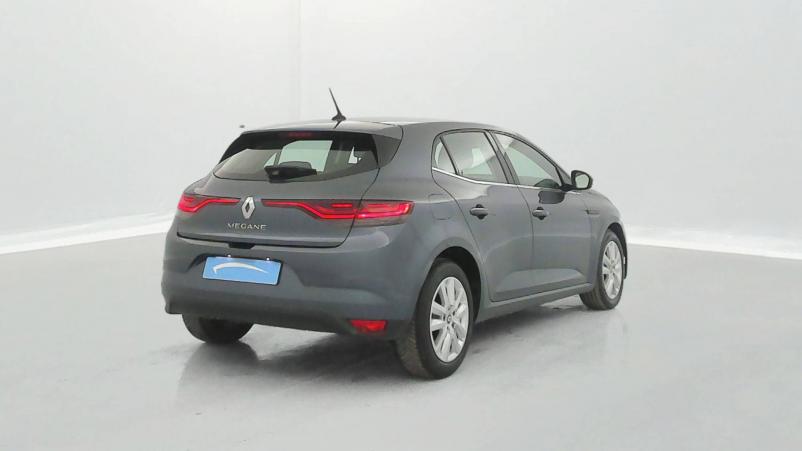 Vente en ligne Renault Megane 4 Mégane IV Berline TCe 140 EDC FAP au prix de 19 900 €