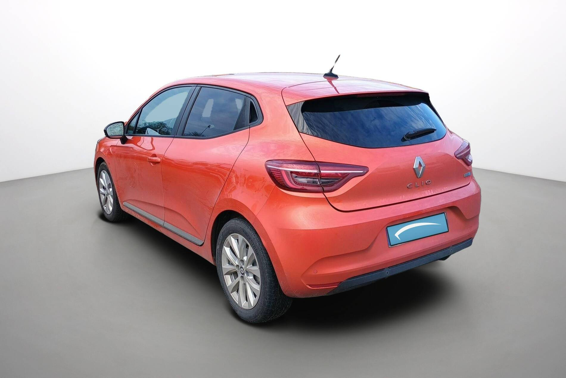 Vente en ligne Renault Clio 5 Clio E-Tech full hybrid 145 au prix de 18 990 €