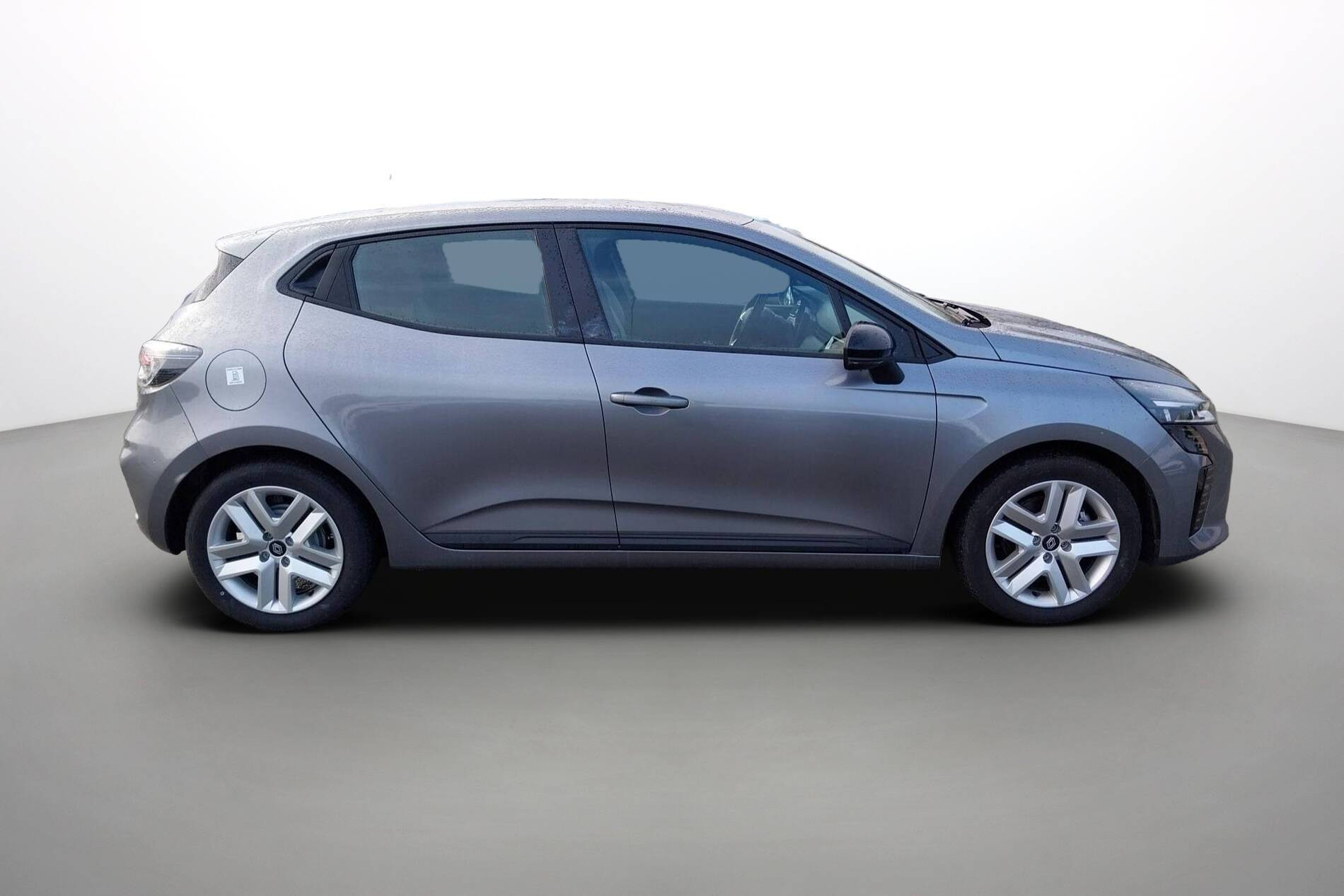 Vente en ligne Renault Clio 5 Clio E-Tech full hybrid 145 ch GSR2 au prix de 20 490 €