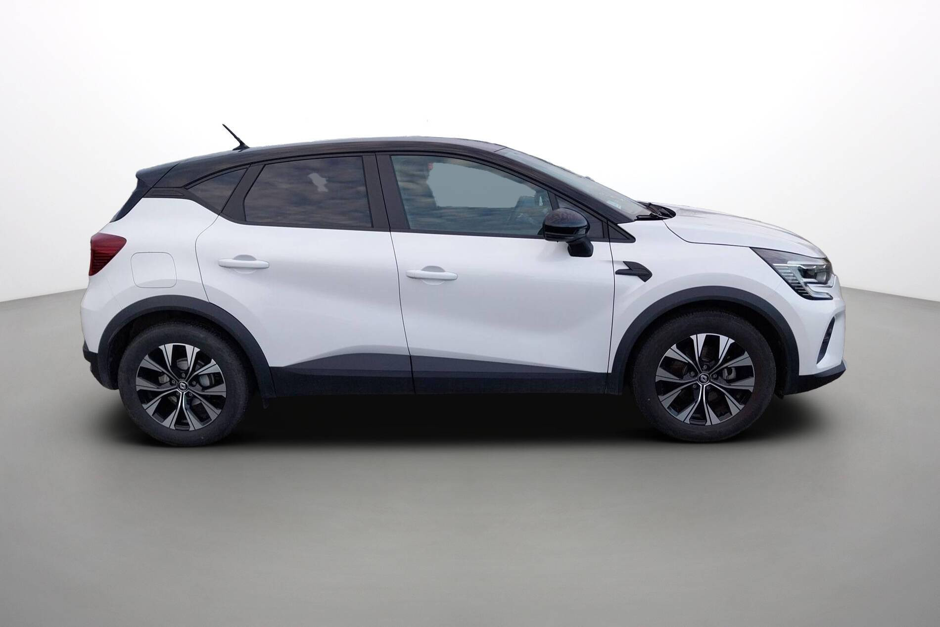 Vente en ligne Renault Captur  E-Tech full hybrid 145 au prix de 21 990 €