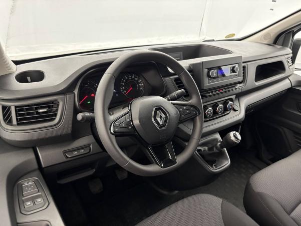 Vente en ligne Renault Trafic 3 Fourgon TRAFIC FGN L1H1 3000 KG BLUE DCI 130 au prix de 27 490 €