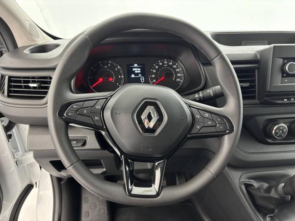 Vente en ligne Renault Trafic 3 Fourgon TRAFIC FGN L1H1 3000 KG BLUE DCI 130 au prix de 27 490 €
