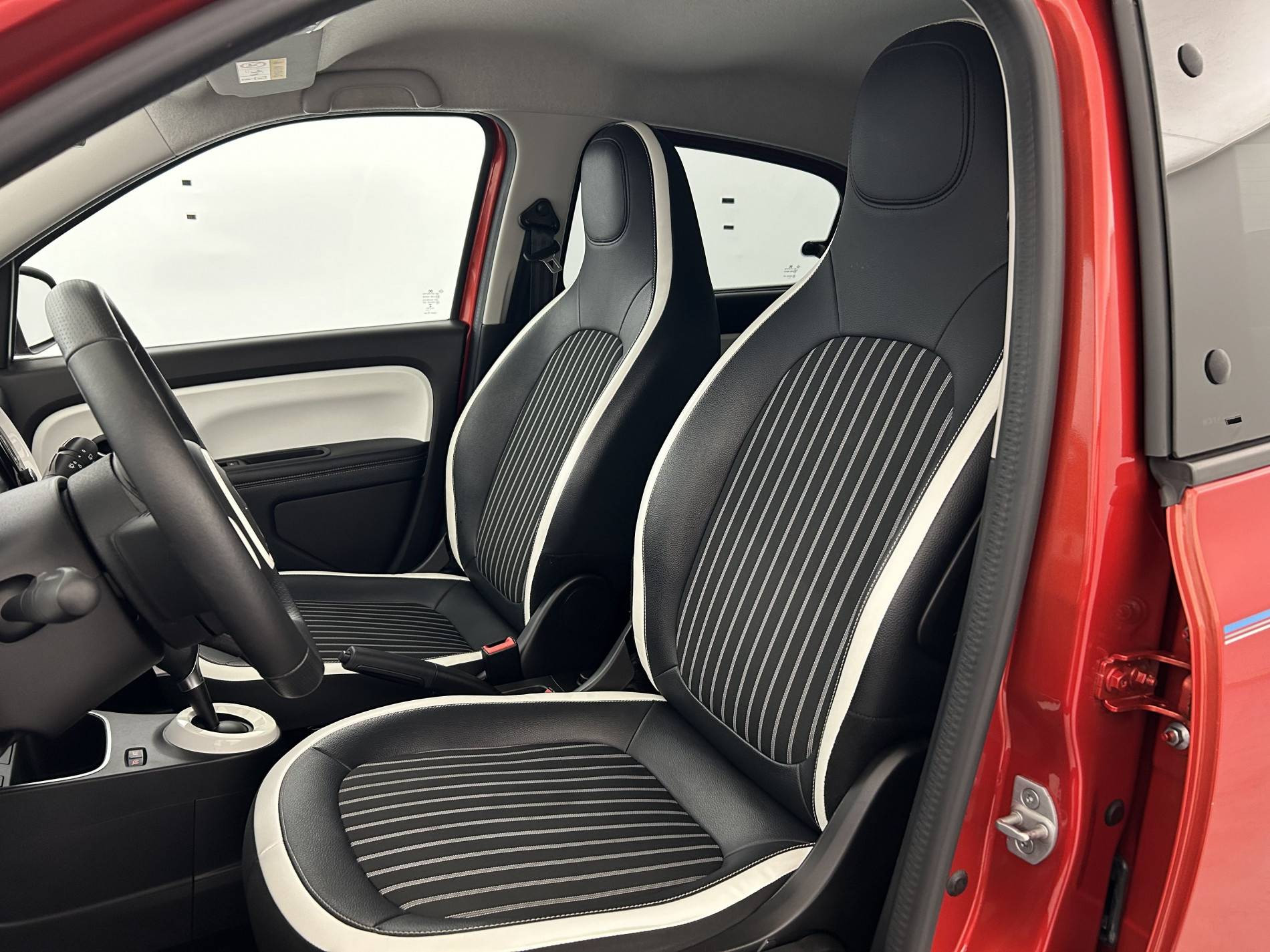 Vente en ligne Renault Twingo Electrique Twingo III Achat Intégral - 21 au prix de 10 590 €