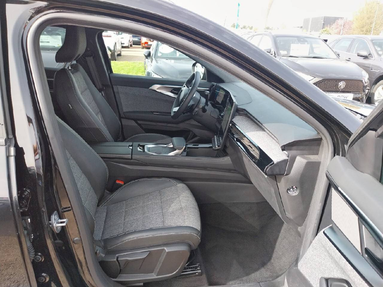 Vente en ligne Renault Espace Espace E-Tech full hybrid 200 GSR2 au prix de 35 490 €