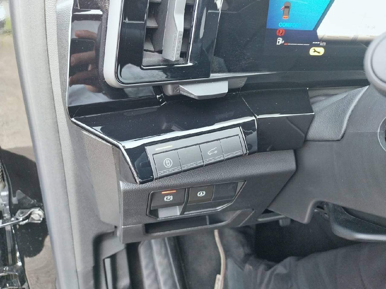 Vente en ligne Renault Espace Espace E-Tech full hybrid 200 GSR2 au prix de 35 490 €