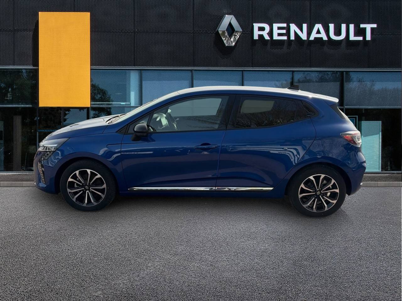 Vente en ligne Renault Clio 5 Clio E-Tech full hybrid 145 au prix de 21 590 €