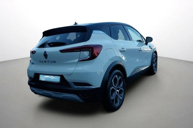 Vente en ligne Renault Captur  Blue dCi 115 EDC au prix de 18 990 €