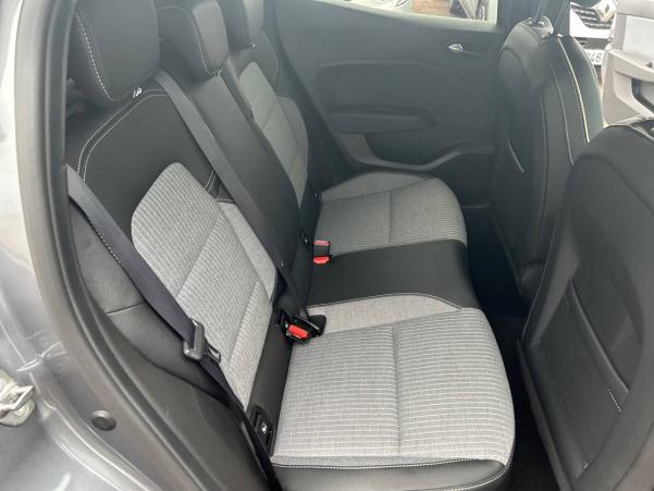 Vente en ligne Renault Clio 5 Clio TCe 90 au prix de 18 590 €