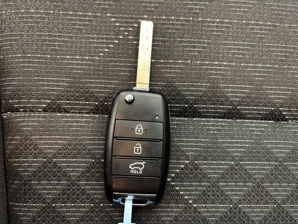 Vente en ligne Kia Rio  1.0 T-GDi 100 ch BVM6 au prix de 14 590 €