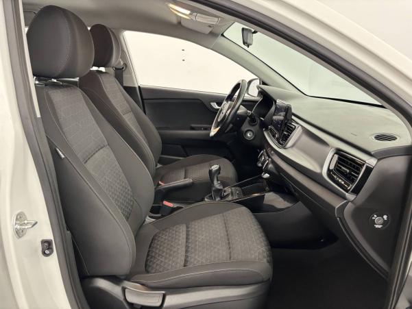 Vente en ligne Kia Rio  1.0 T-GDi 100 ch BVM6 au prix de 14 590 €