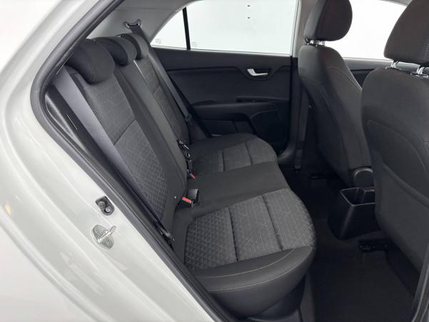 Vente en ligne Kia Rio  1.0 T-GDi 100 ch BVM6 au prix de 14 590 €