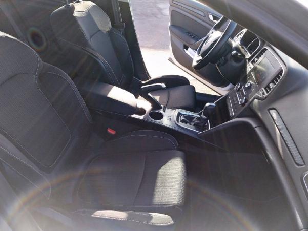 Vente en ligne Renault Megane 4 Mégane IV Berline Blue dCi 115 EDC au prix de 15 490 €