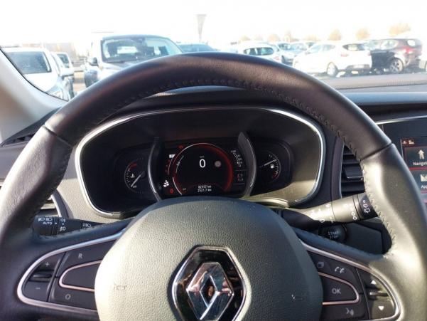 Vente en ligne Renault Megane 4 Mégane IV Berline Blue dCi 115 EDC au prix de 15 490 €