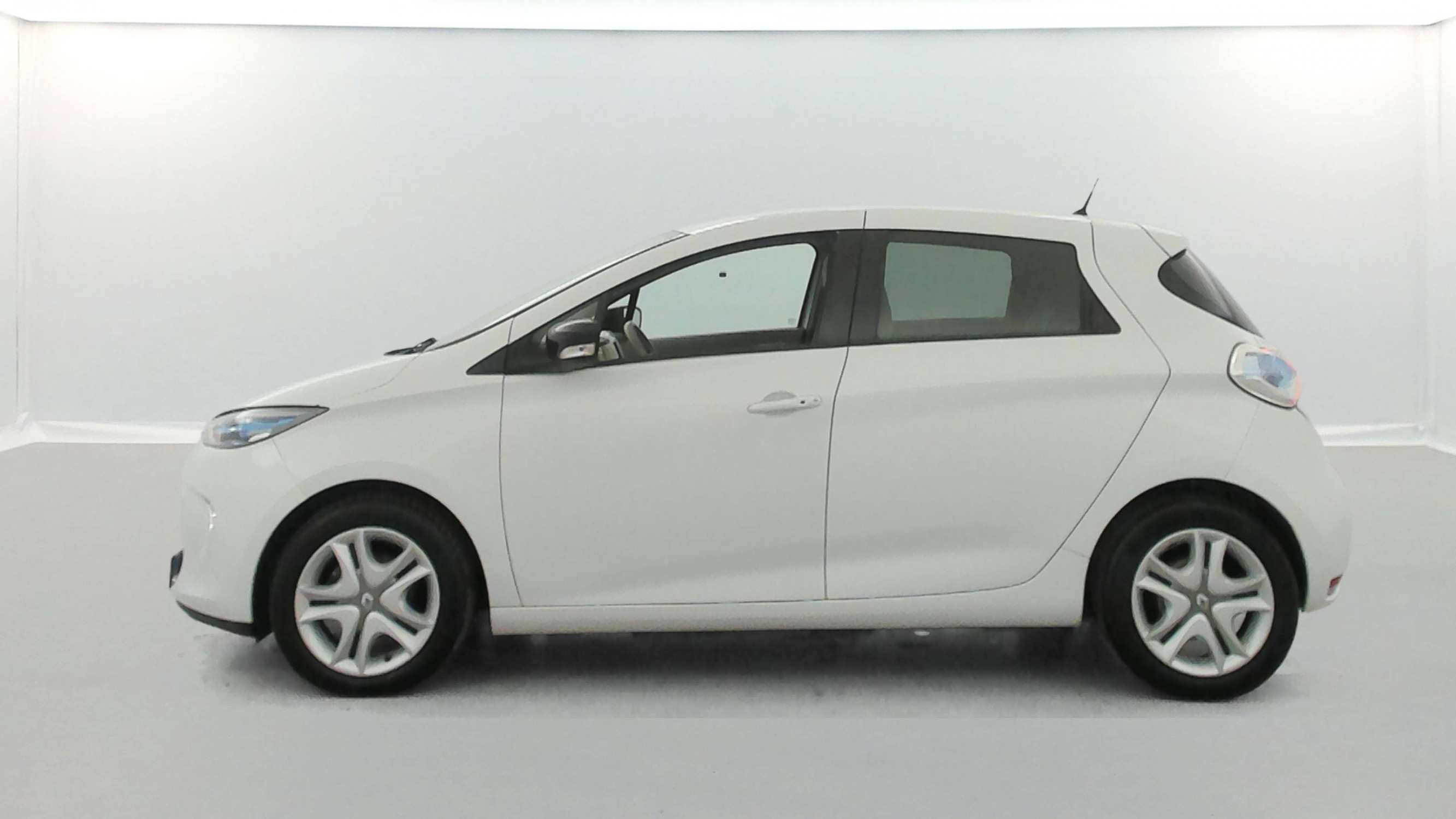 Vente en ligne Renault Zoé Zoe au prix de 7 490 €