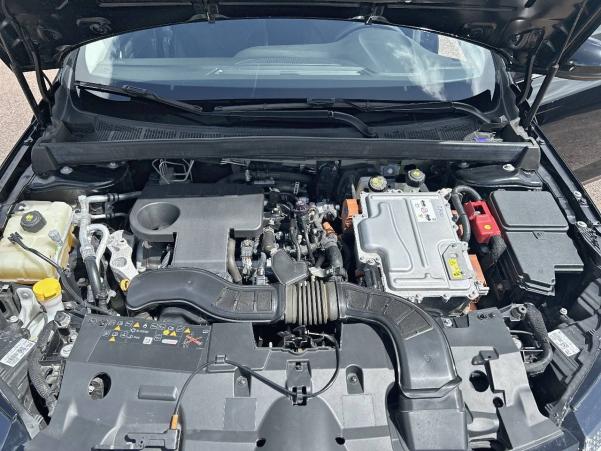 Vente en ligne Renault Megane 4 Mégane IV Berline E-TECH Plug-In Hybride 160 au prix de 16 990 €