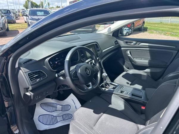 Vente en ligne Renault Megane 4 Mégane IV Berline E-TECH Plug-In Hybride 160 au prix de 16 990 €