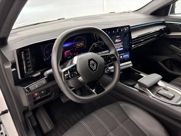 Vente en ligne Renault Austral  E-Tech hybrid 200 au prix de 33 990 €