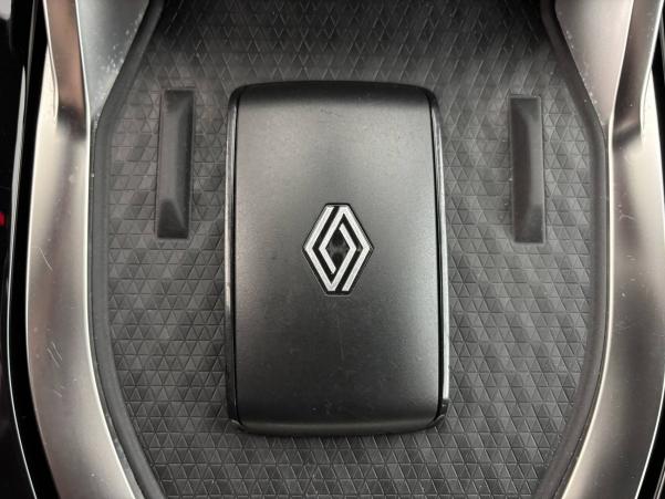 Vente en ligne Renault Austral  E-Tech hybrid 200 au prix de 33 990 €