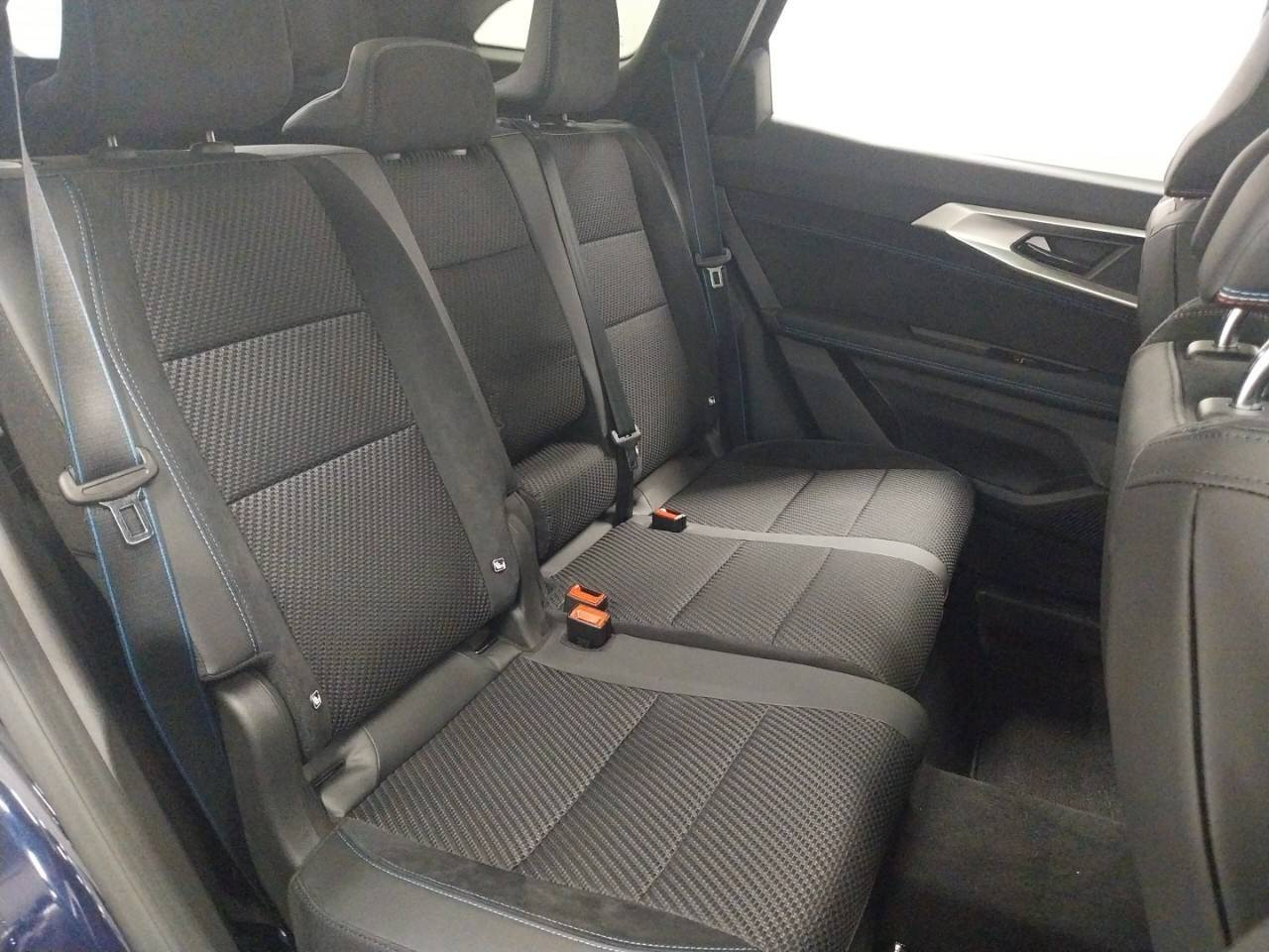 Vente en ligne Renault Espace Espace full hybrid E-Tech 200 ch 7pl au prix de 45 900 €