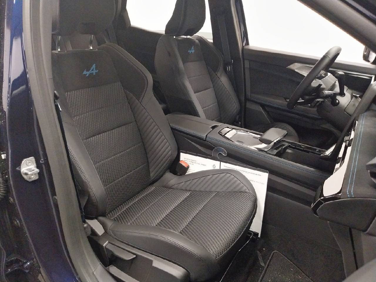 Vente en ligne Renault Espace Espace full hybrid E-Tech 200 ch 7pl au prix de 45 900 €