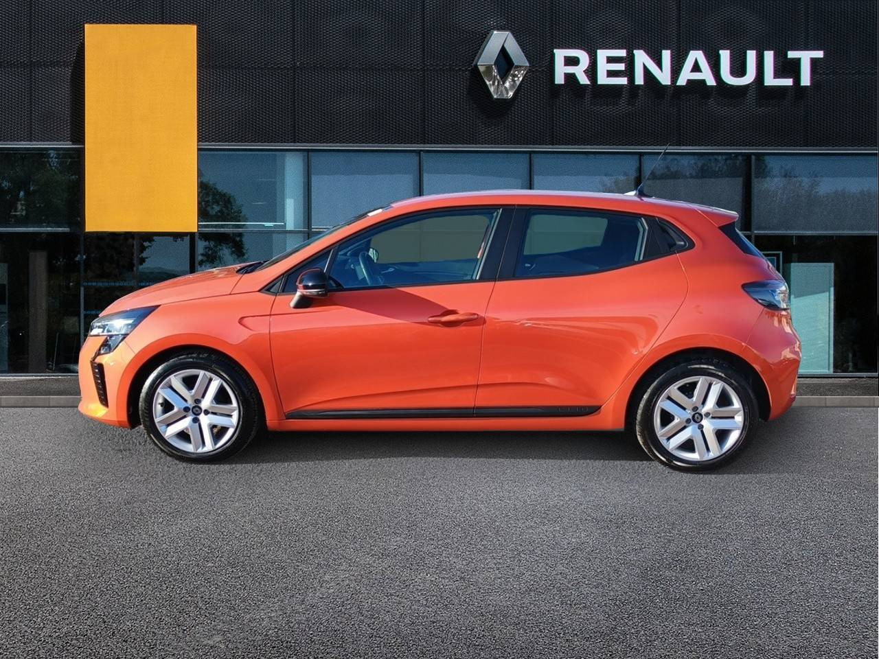 Vente en ligne Renault Clio 5 Clio TCe 90 ch GSR2 au prix de 15 990 €