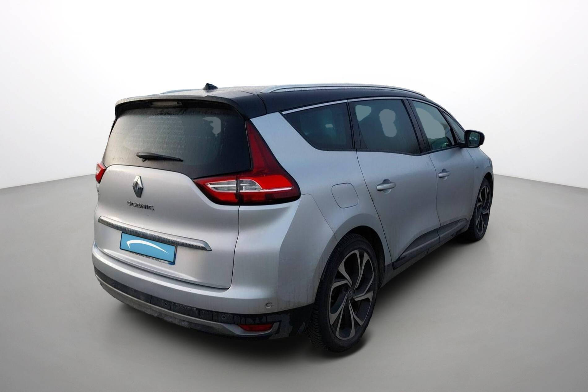 Vente en ligne Renault Grand Scenic 4 Grand Scenic Blue dCi 150 au prix de 18 990 €