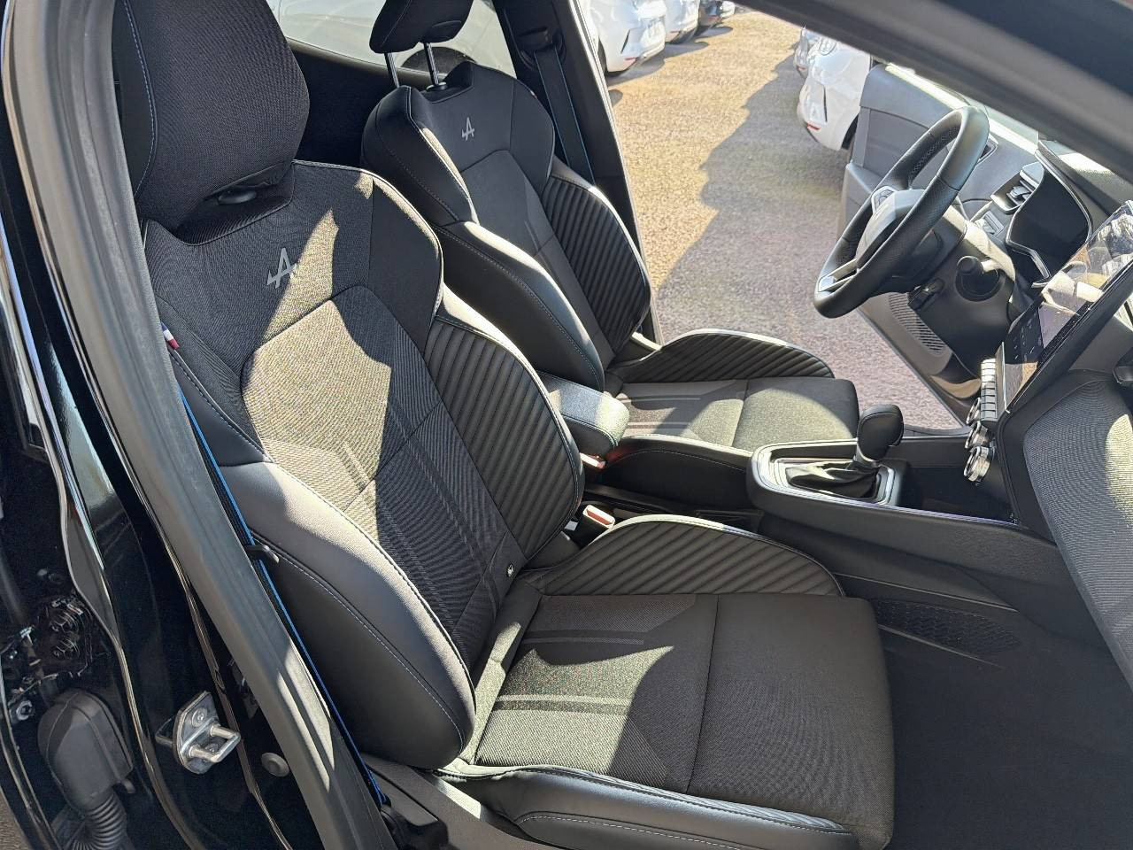 Vente en ligne Renault Clio 5 Clio E-Tech full hybrid 145 ch GSR2 au prix de 23 590 €