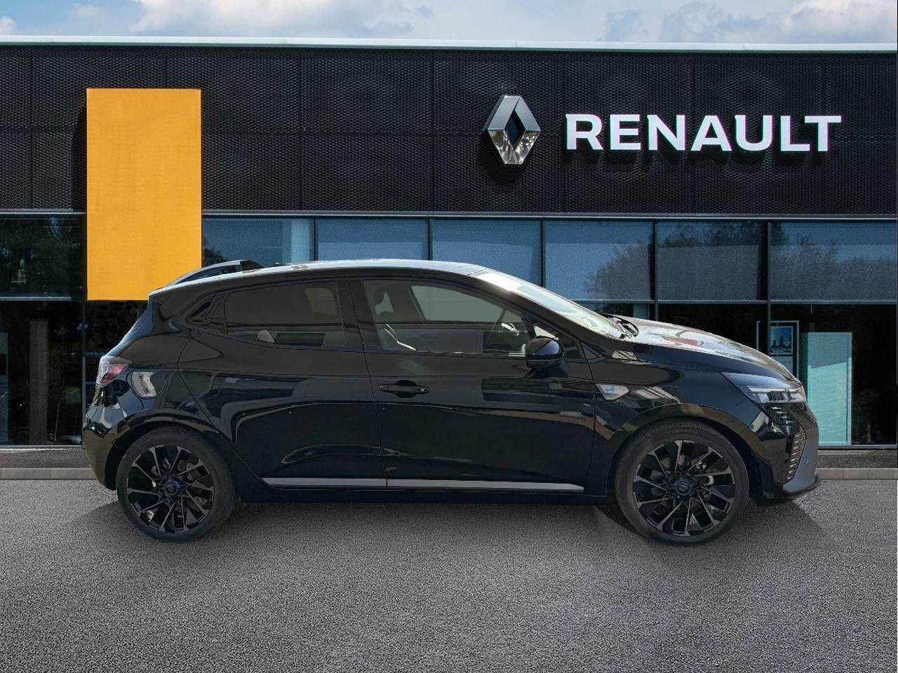 Vente en ligne Renault Clio 5 Clio E-Tech full hybrid 145 ch GSR2 au prix de 23 590 €