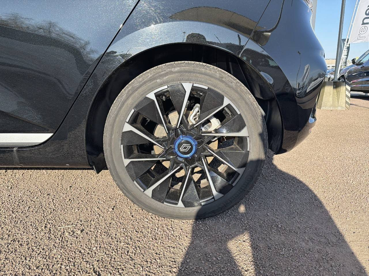 Vente en ligne Renault Clio 5 Clio E-Tech full hybrid 145 ch GSR2 au prix de 23 590 €