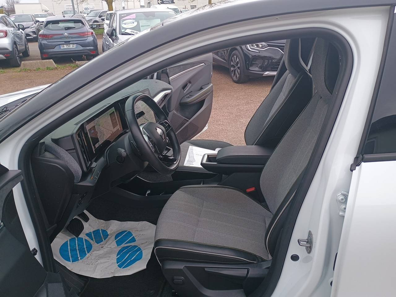 Vente en ligne Renault Megane E-Tech  EV60 220 ch super charge au prix de 23 990 €