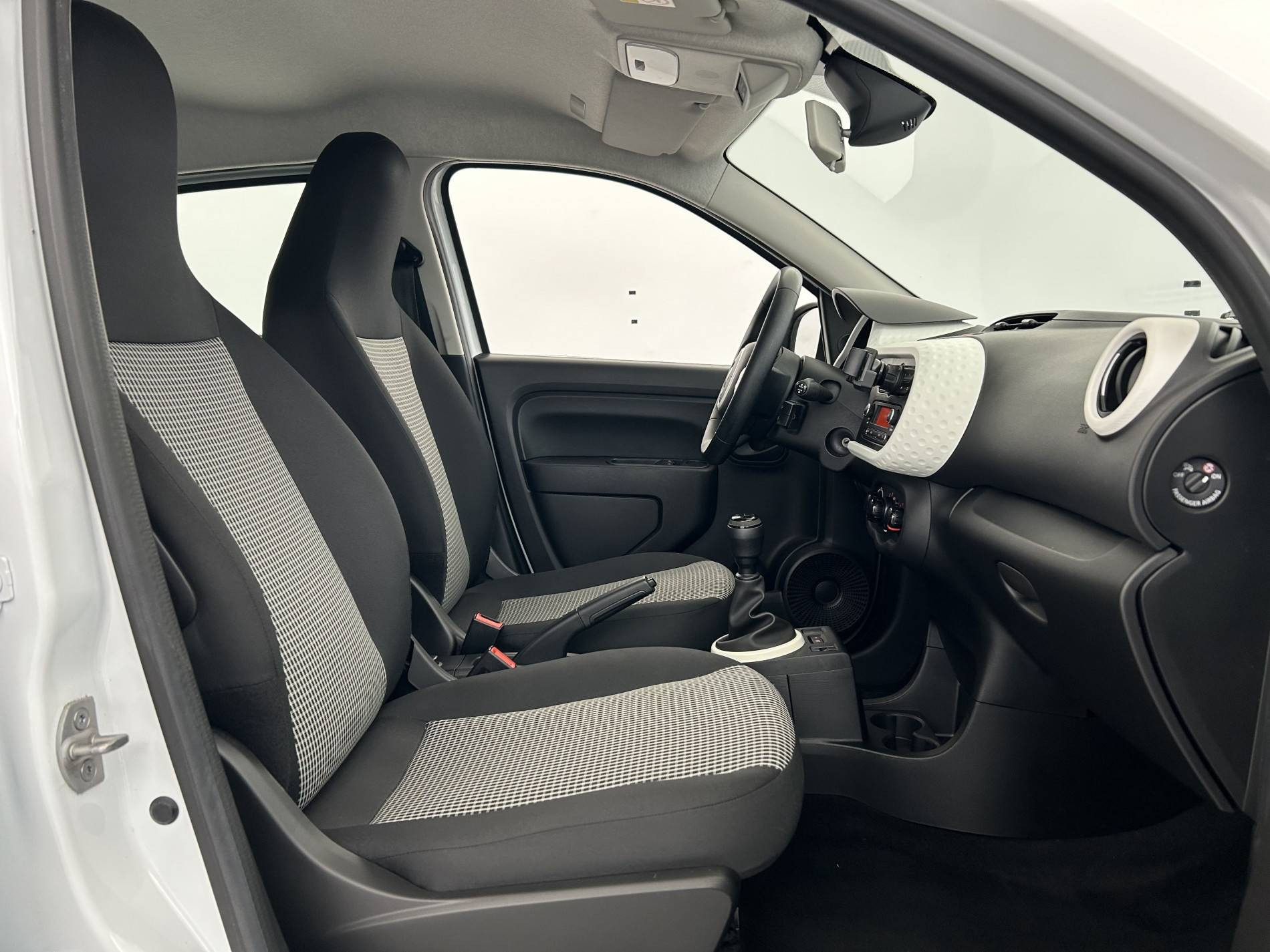 Vente en ligne Renault Twingo 3  SCe 65 au prix de 10 990 €