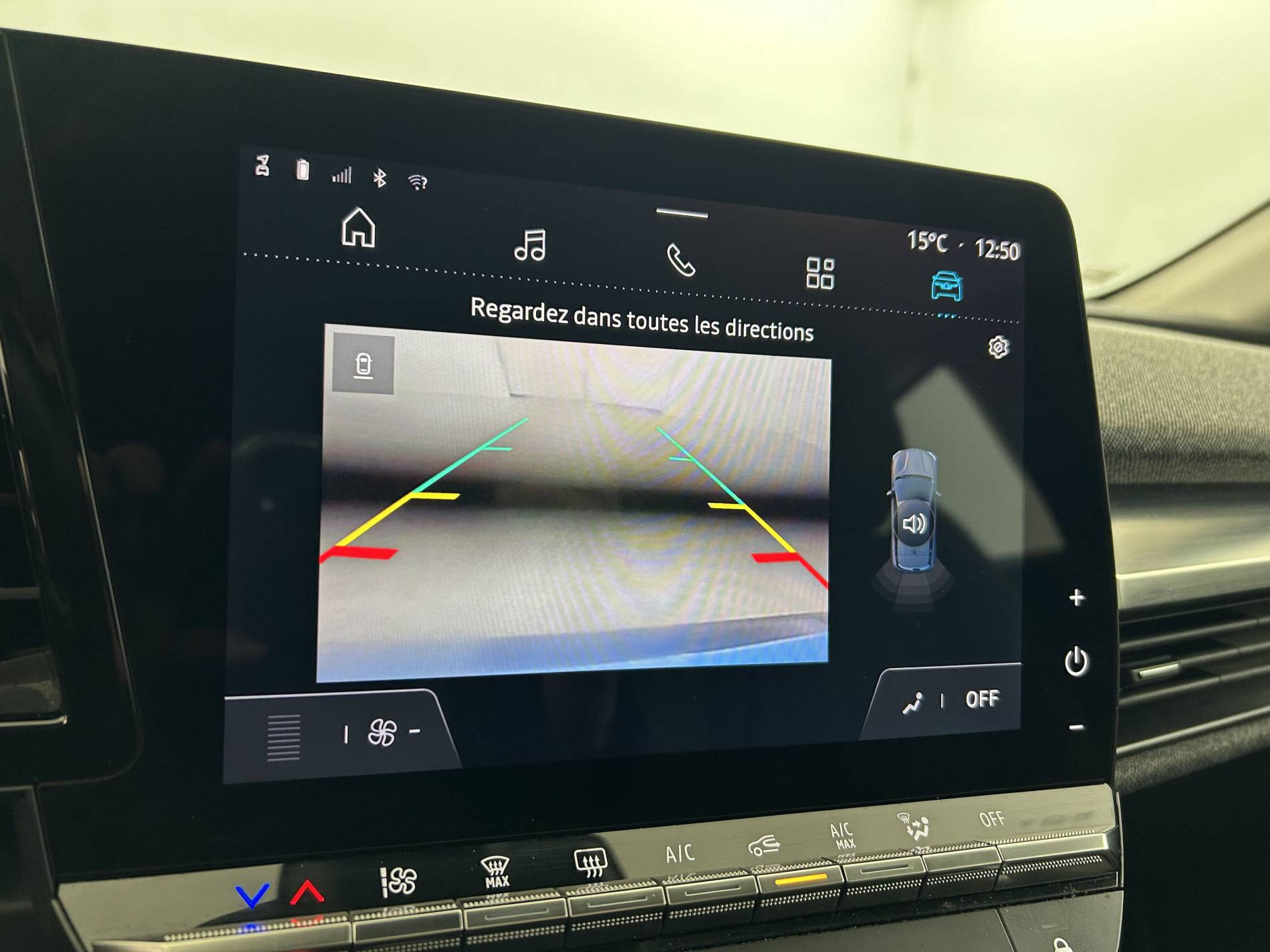 Vente en ligne Renault Megane E-Tech  EV60 220 ch super charge au prix de 20 990 €