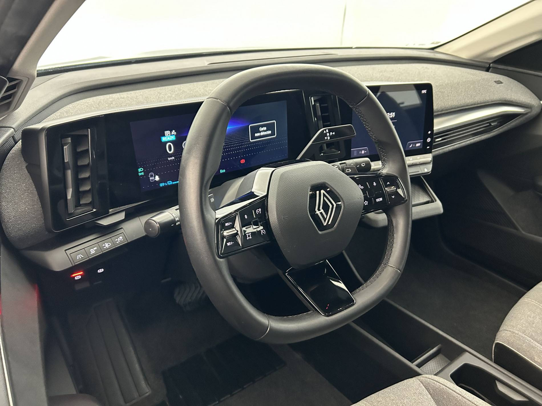 Vente en ligne Renault Megane E-Tech  EV60 220 ch super charge au prix de 20 990 €