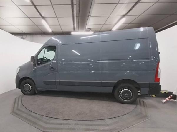 Vente en ligne Renault Master 3 Fourgon MASTER FGN TRAC F3500 L2H2 DCI 135 au prix de 19 990 €