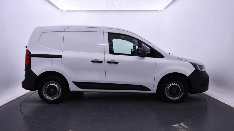 Vente en ligne Renault Kangoo Van  BLUE DCI 95 EDC au prix de 19 390 €