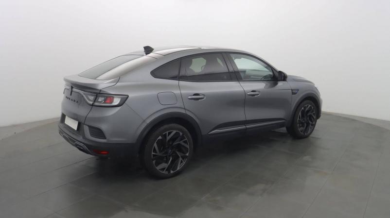Vente en ligne Renault Arkana  TCe 160 EDC - 23 au prix de 28 390 €