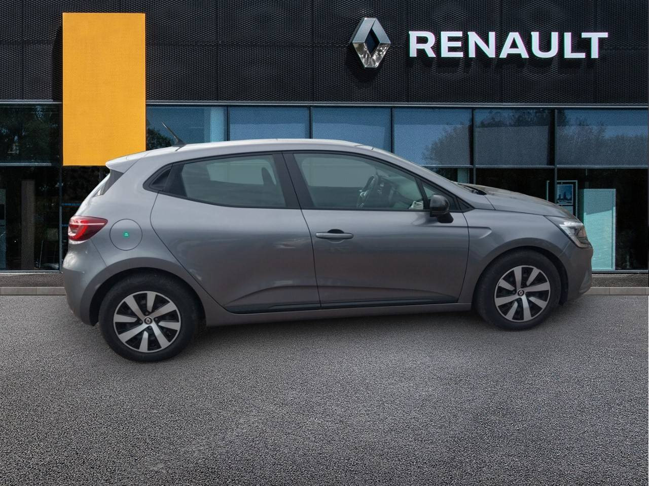 Vente en ligne Renault Clio 5 Clio TCe 90 au prix de 14 990 €