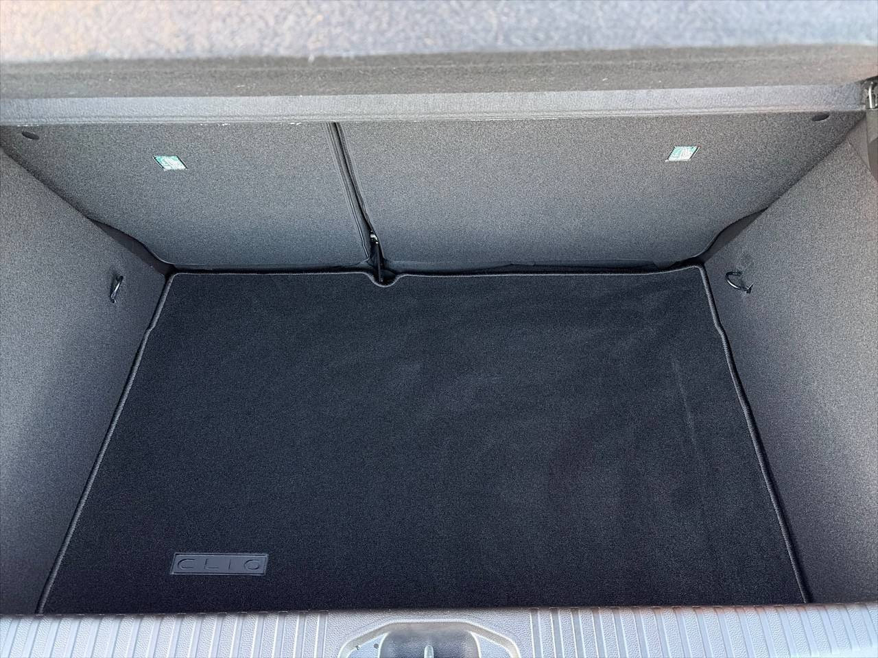 Vente en ligne Renault Clio 5 Clio TCe 90 ch au prix de 17 990 €