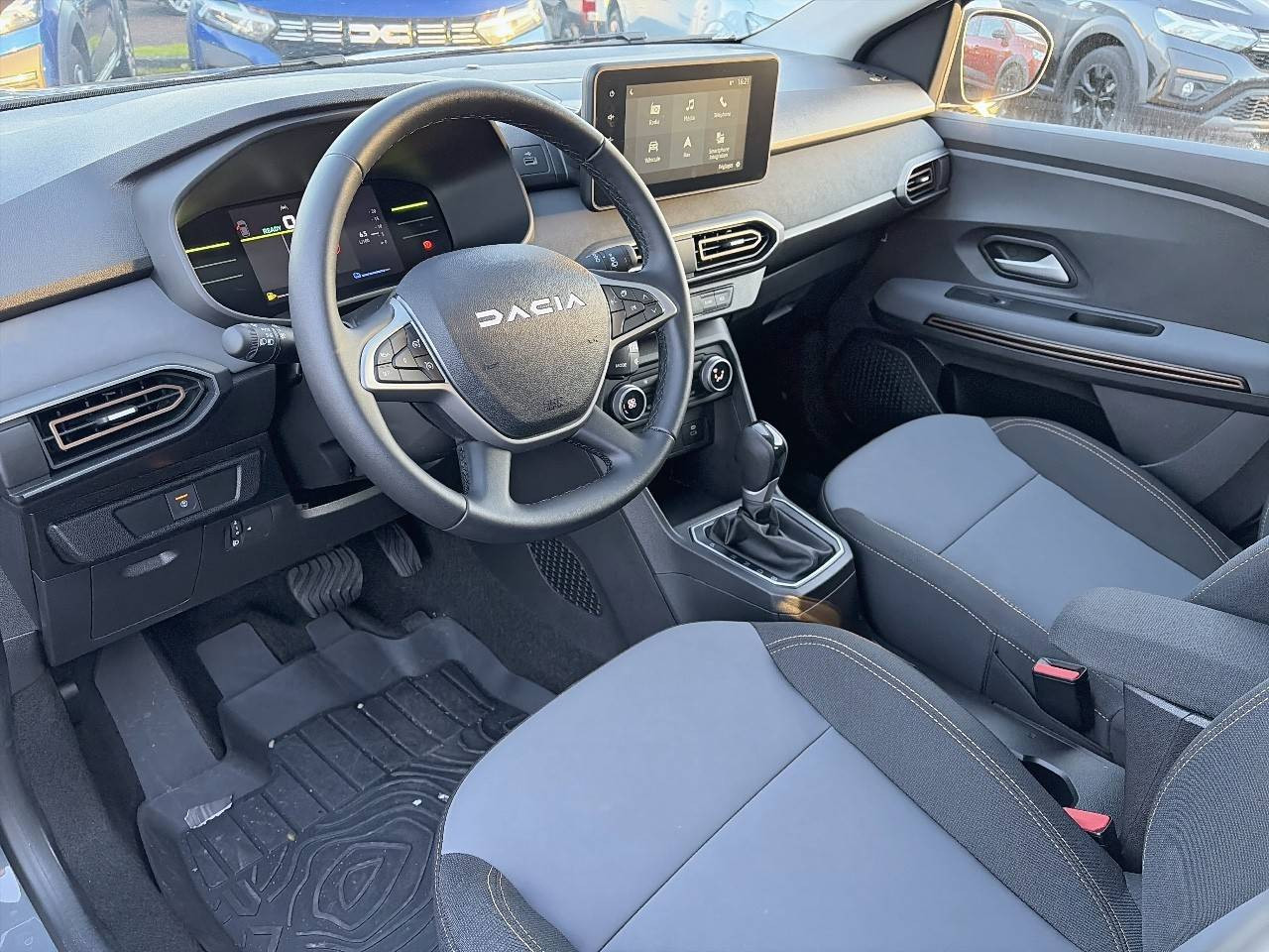 Vente en ligne Dacia Jogger  Hybrid 140 7 places GSR2 au prix de 26 790 €