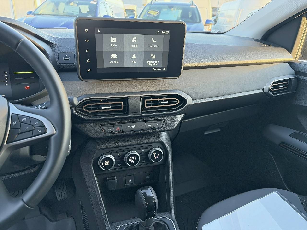 Vente en ligne Dacia Jogger  Hybrid 140 7 places GSR2 au prix de 26 790 €