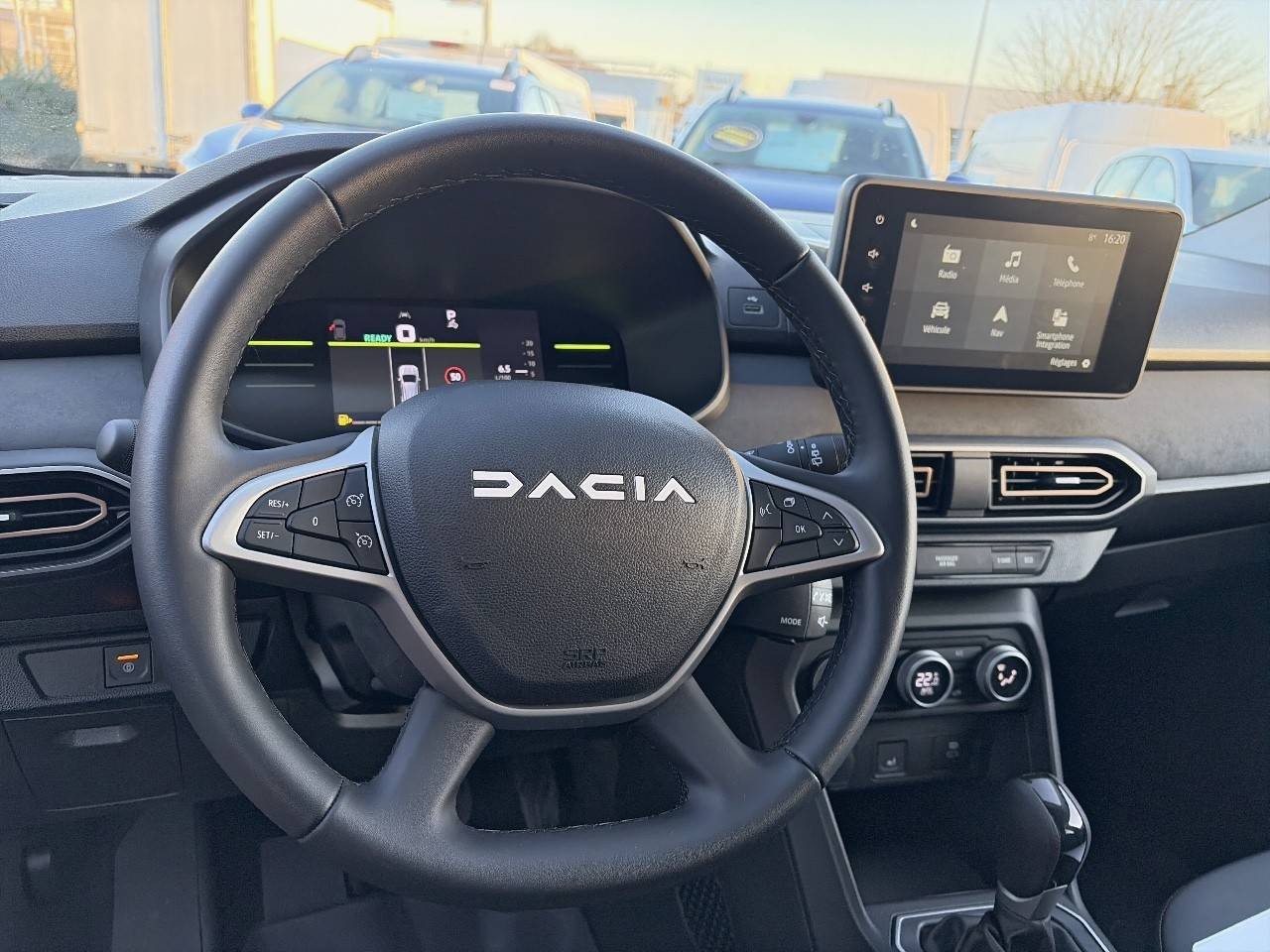 Vente en ligne Dacia Jogger  Hybrid 140 7 places GSR2 au prix de 26 790 €
